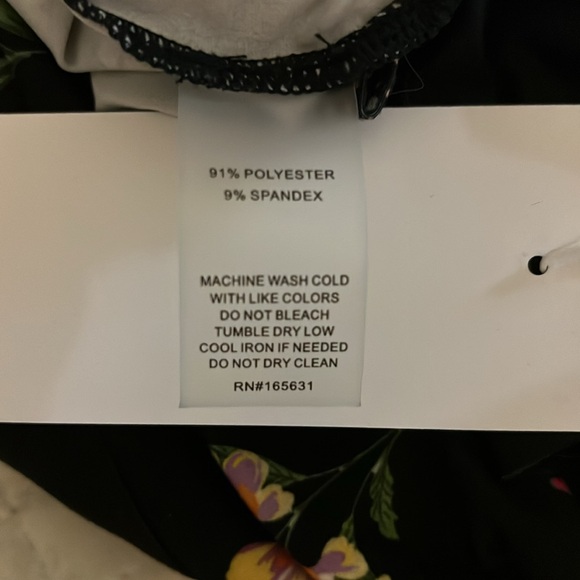 Johnny Was Active Nani high low muscle tank size medium  - Picture 5 of 5